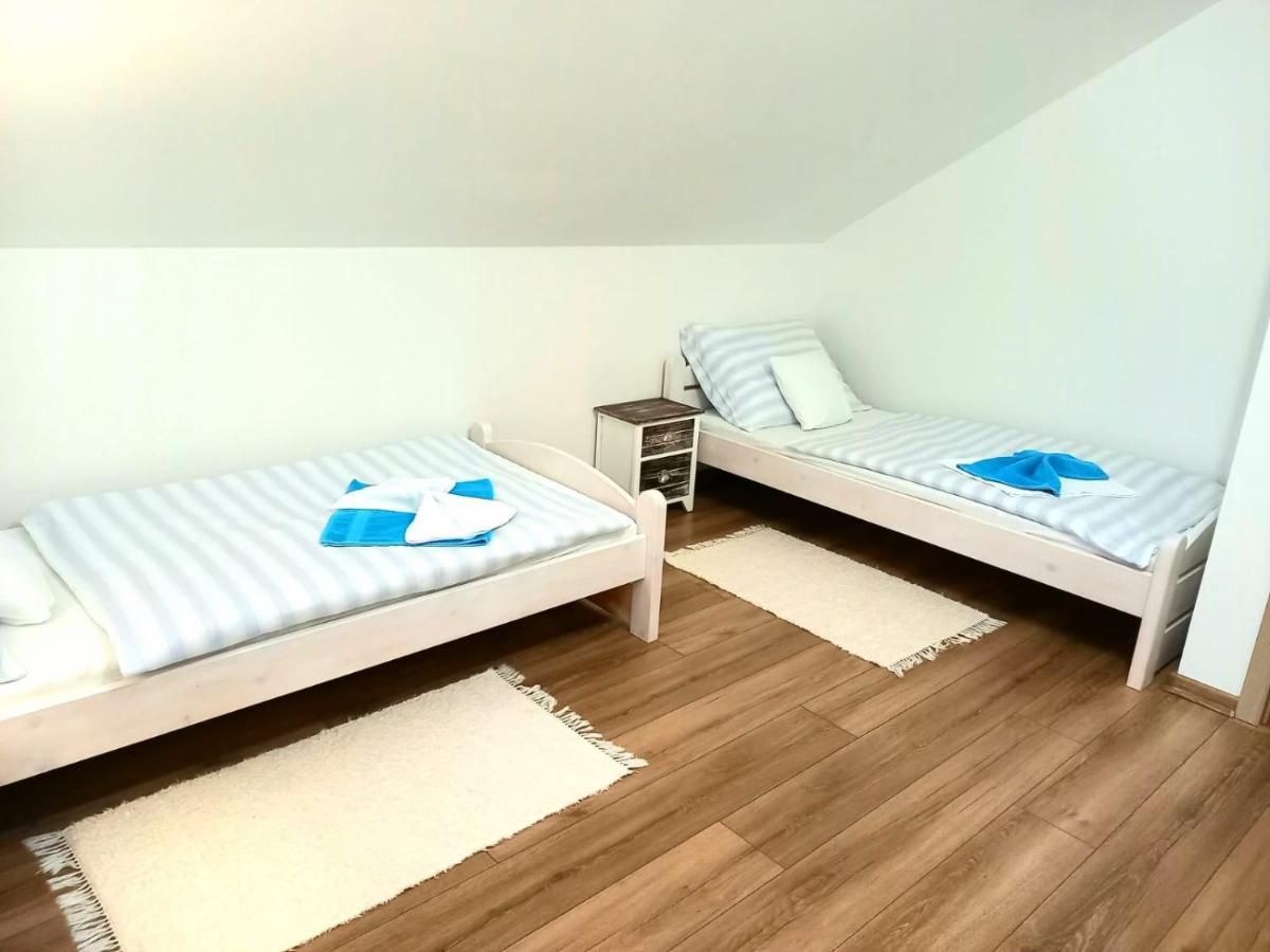 Apartman Pod Sivym Vrchom ツベレツ エクステリア 写真